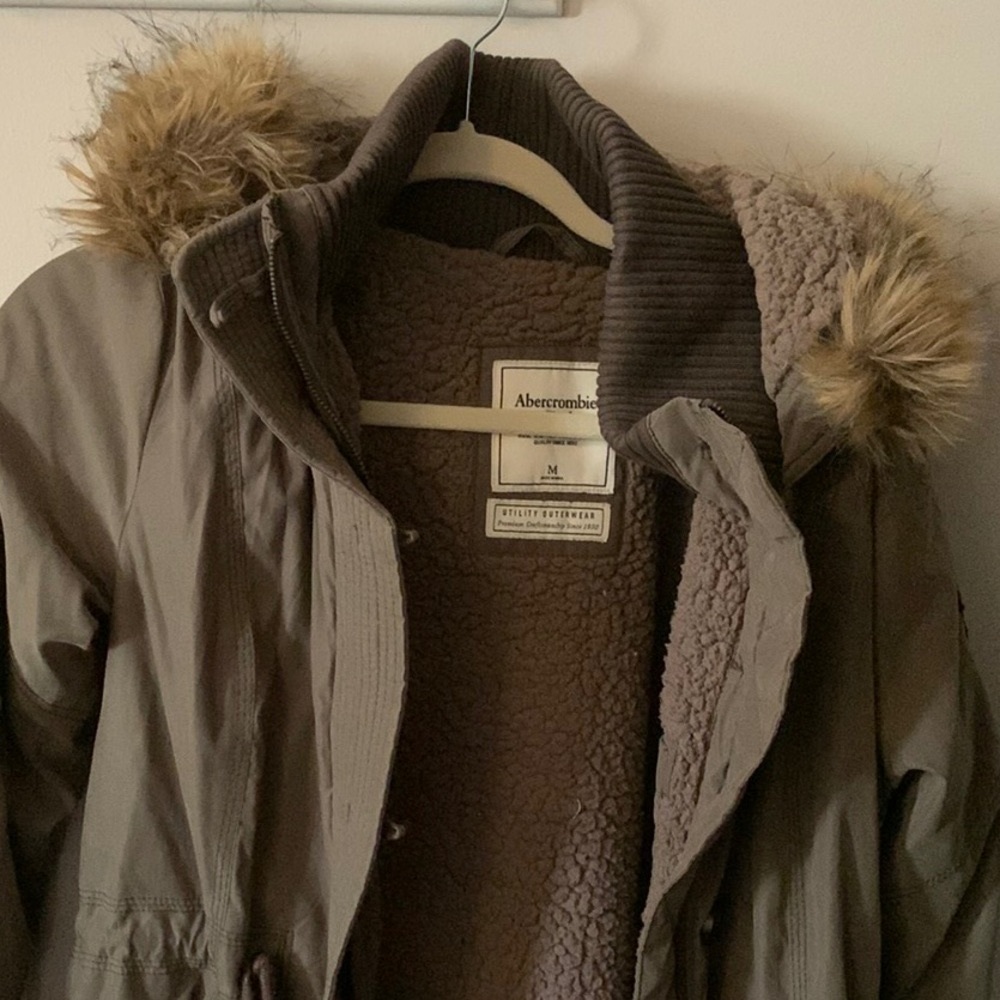 A&F Jacket - Picture 4 of 9
